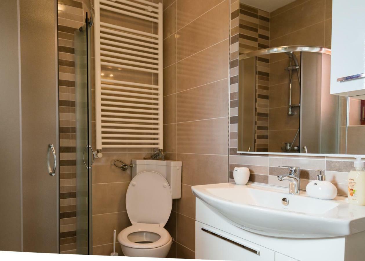Apartments Alma Crveni Vrh Extérieur photo