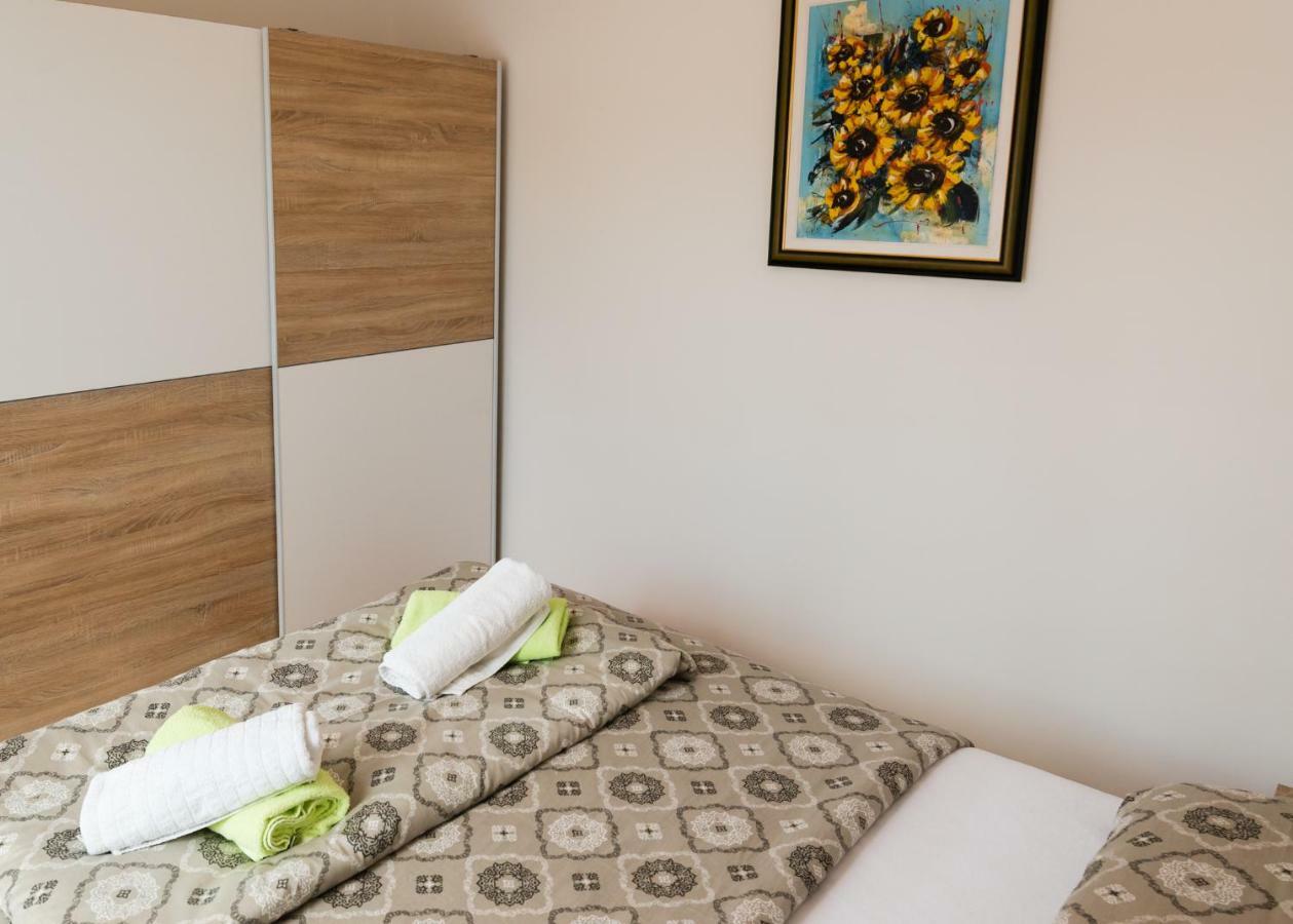 Apartments Alma Crveni Vrh Extérieur photo